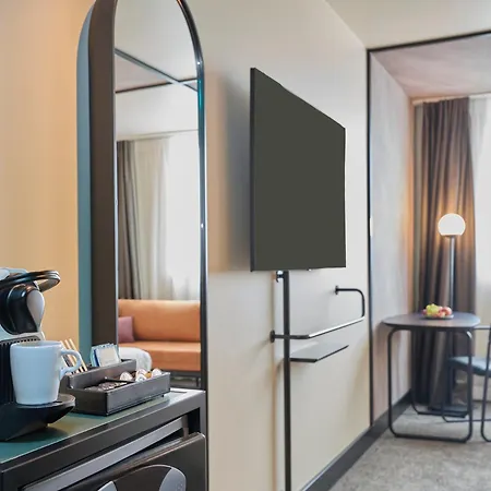 Готель Novotel Expo Берн