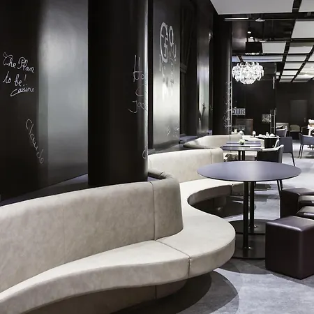 Hotel Novotel Expo 4*