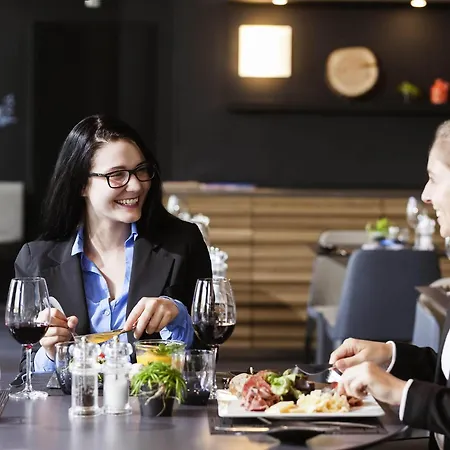 Novotel Expo 4* Bern