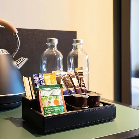 Hotel Novotel Expo 4*