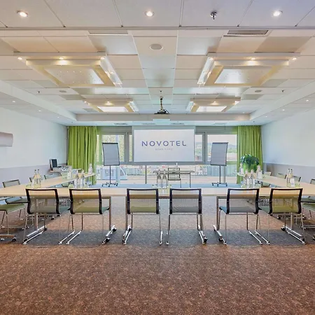 Novotel Expo Hotel 4*