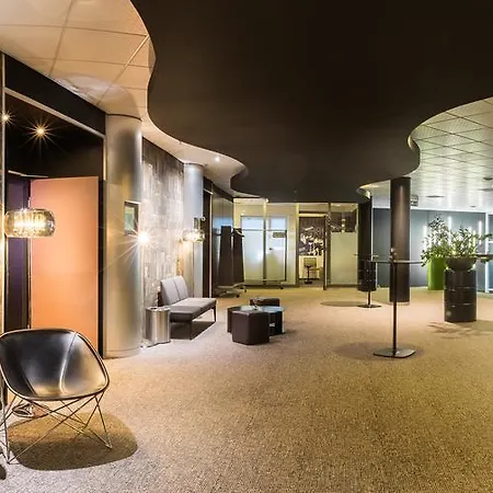 Готель Novotel Expo Берн