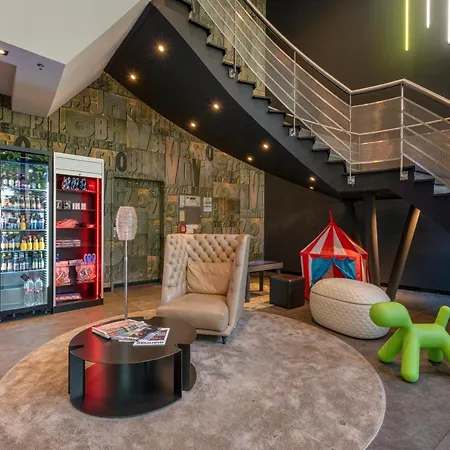 Готель Novotel Expo Берн