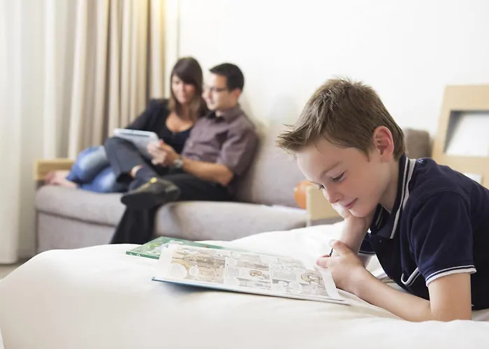 Novotel Expo Hotel 4*