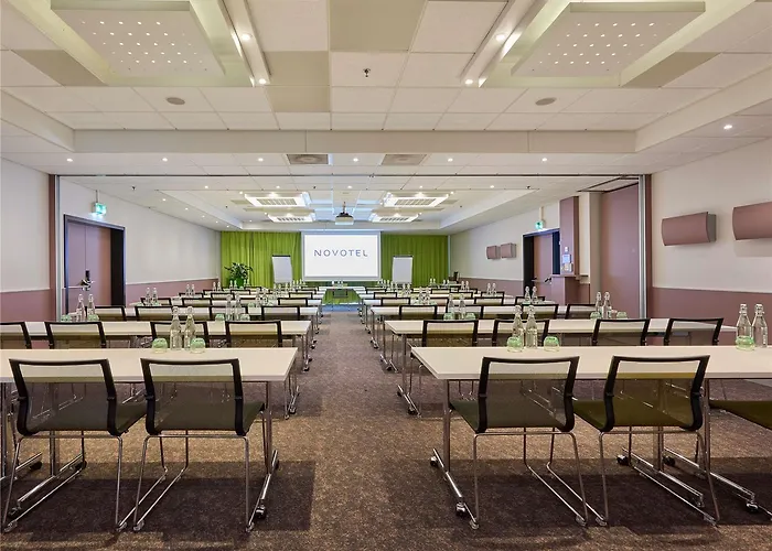 Novotel Expo Hotel 4*